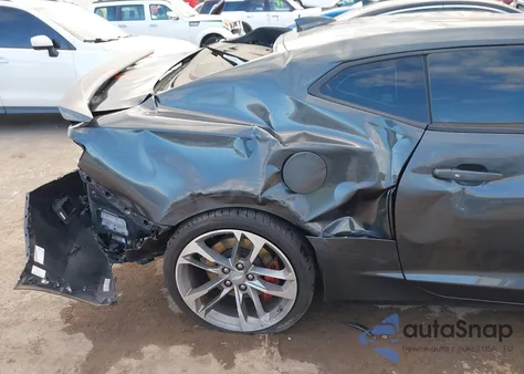 2017 Chevrolet Camaro 2Ss z USA, uszkodzony, nr VIN 1G1FH1R77H0109813